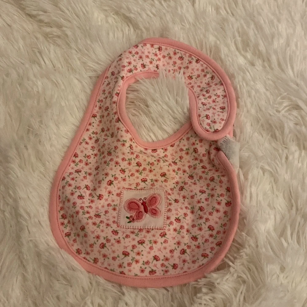 Bundle of baby bibs!